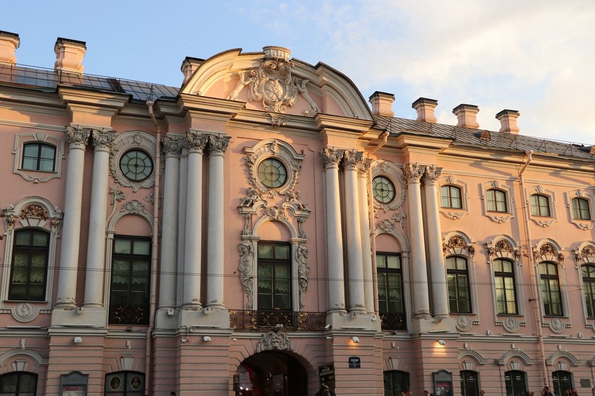 Строгановский дворец в петербурге