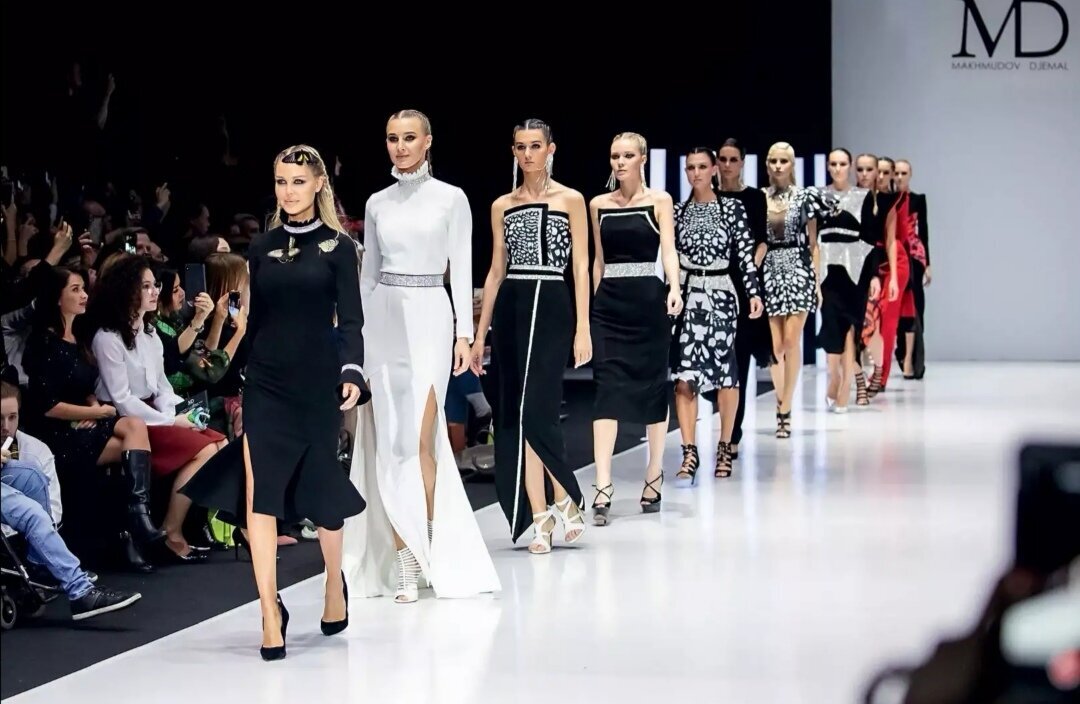 Mercedes-Benz fashion week .г Москва 