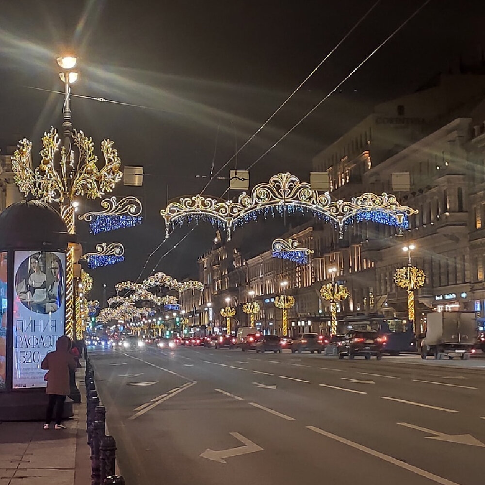 Куда сходить сегодня в санкт петербурге вечером. Новогодние места в Санкт-Петербурге.