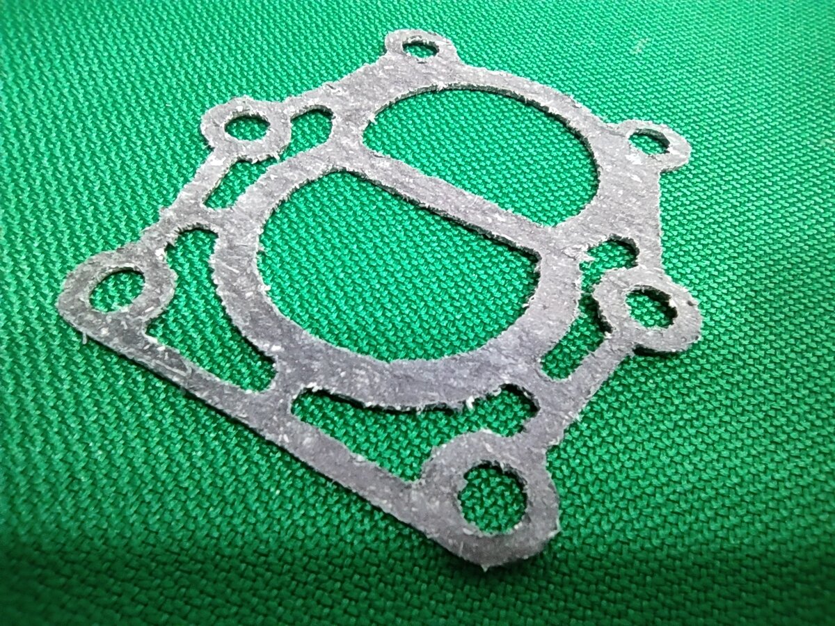 Прокладка из паронита