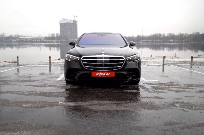 Mercedes-Benz S-Class W223 вид спереди