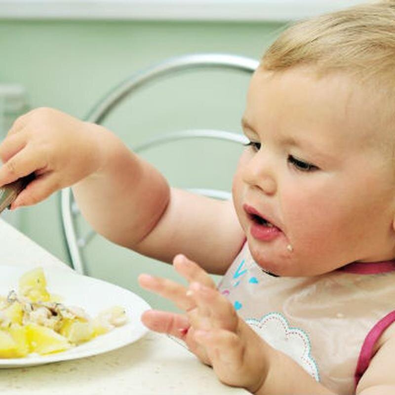 Для повышения аппетита у детей. Блюда для детей. Ребенок не хочет есть прикорм. Плохой аппетит у ребенка.