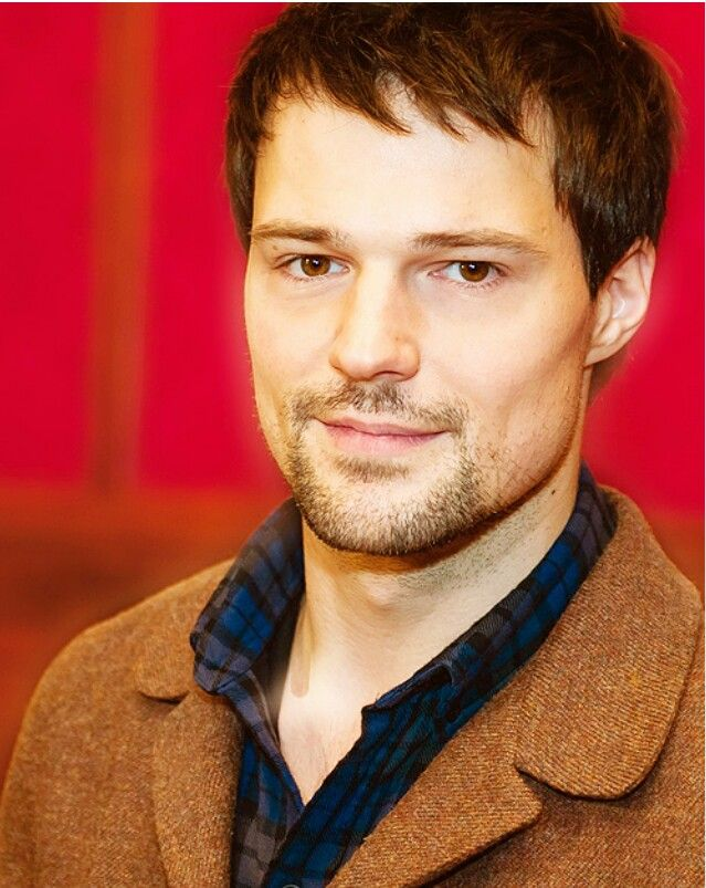 Данила Козловский