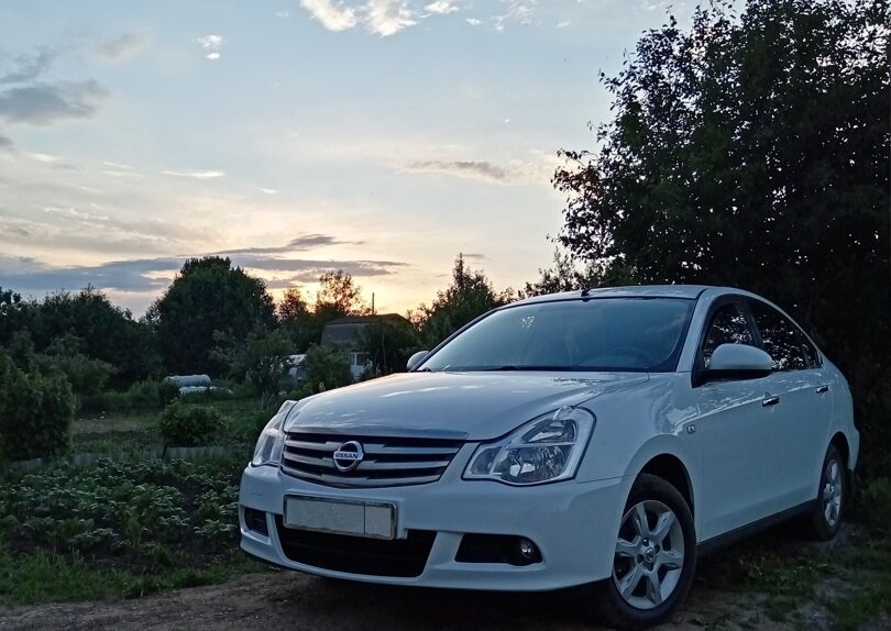 Ниссан Альмера 2014 года, автомобиль друга