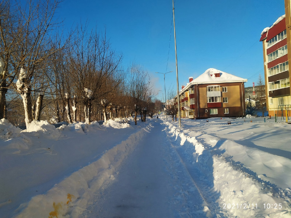 Погода ивдель свердловская область. Поселок Ивдель. Посёлок Ивдель Свердловской области. Ивдель набережная Медведева. Поселок Геологов Ивдель.