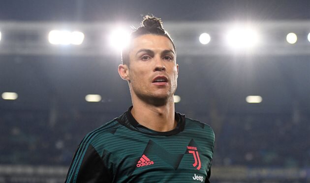 Криштиану Роналду (36 лет) 