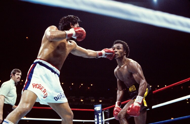 Роберто Дюран vs Шугар Рэй Леонард. Открытые источники. Яндекс картинки.