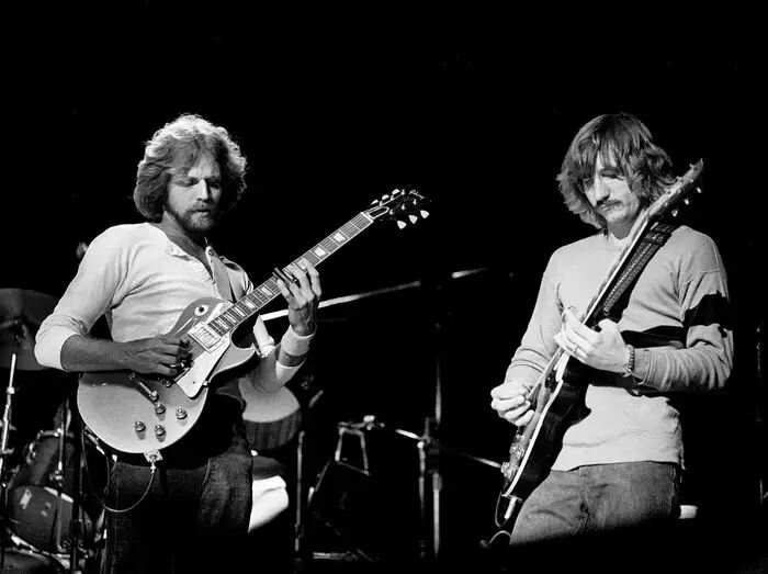 Don Felder and Joe Walsh. Фото из открытых источников