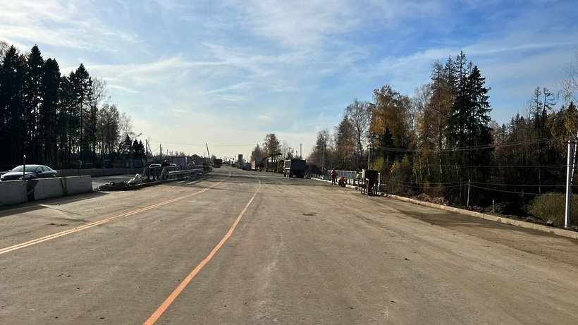    Левая сторона моста через р. Мещериху на Лобненском шоссе © Сайт Министерства транспорта и дорожной инфраструктуры Московской области