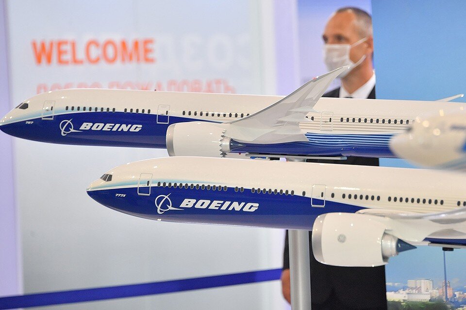     Модели самолетов Boeing на открытии Международного авиационно-космического салона в Жуковском, 2021 г. Владимир ВЕЛЕНГУРИН