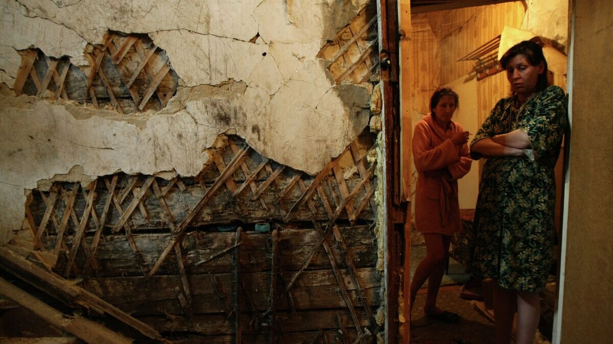    Ветхое жилье в Ленинском районе Новосибирска© РИА Новости / Александр Кряжев