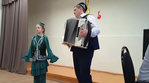 Татарские народные песни Бөрлегән, Караужа авыл көе