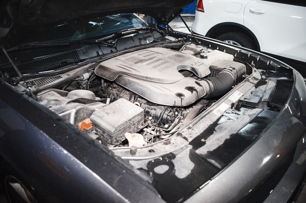 Машина свежая, а пыль под капотом вековая