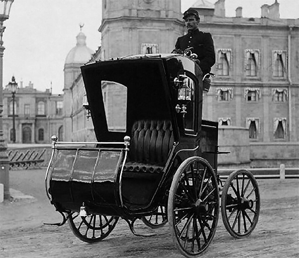 Первый отечественный электромобиль Ипполита Романова, 1899 г.