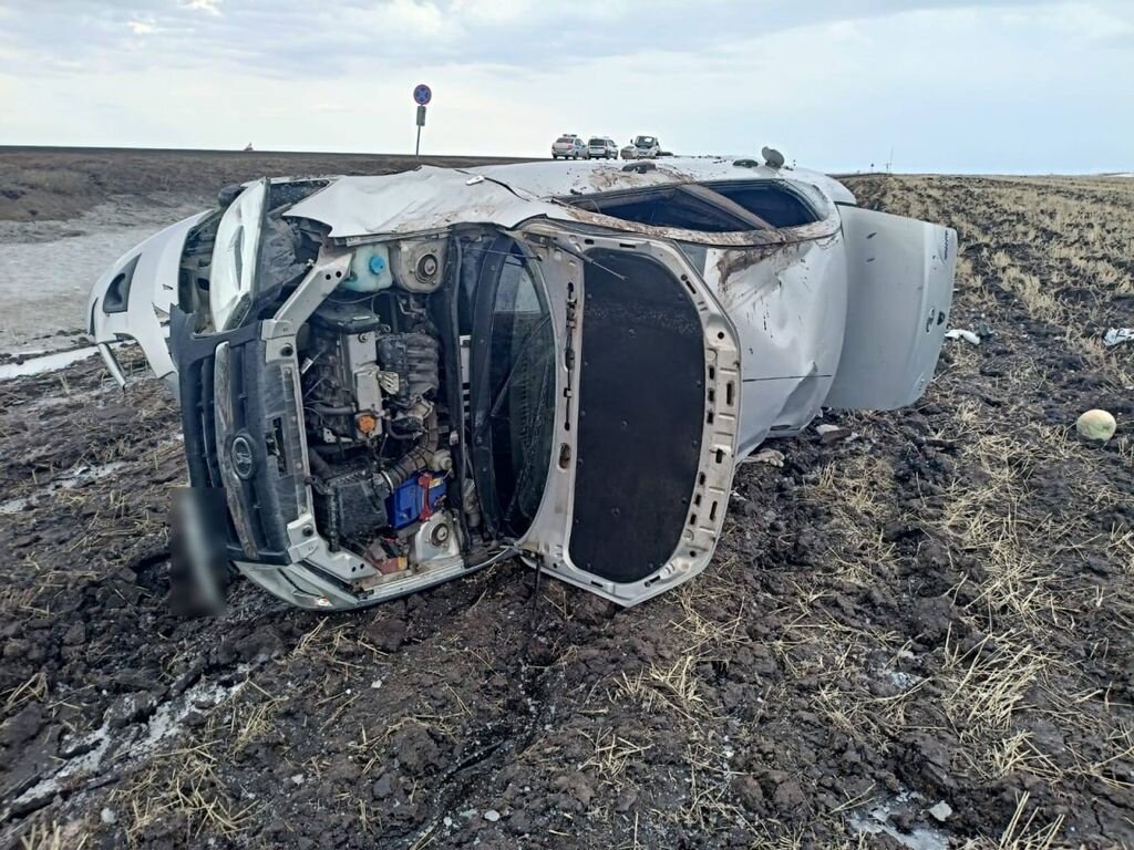    На оренбургской трассе произошло смертельное ДТП. Спасти пострадавшего мужчину помог глава Орска