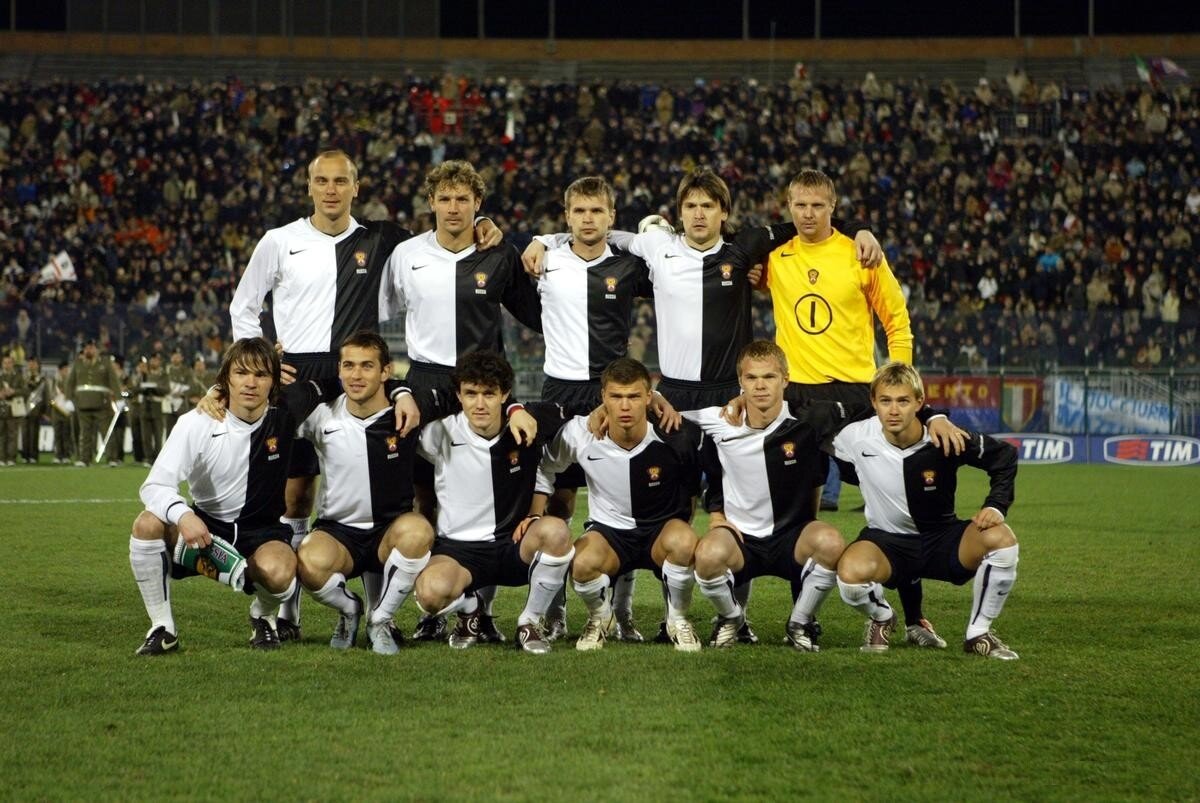 Сборная России в стильной форме. Все изображения взяты из открытых источников.