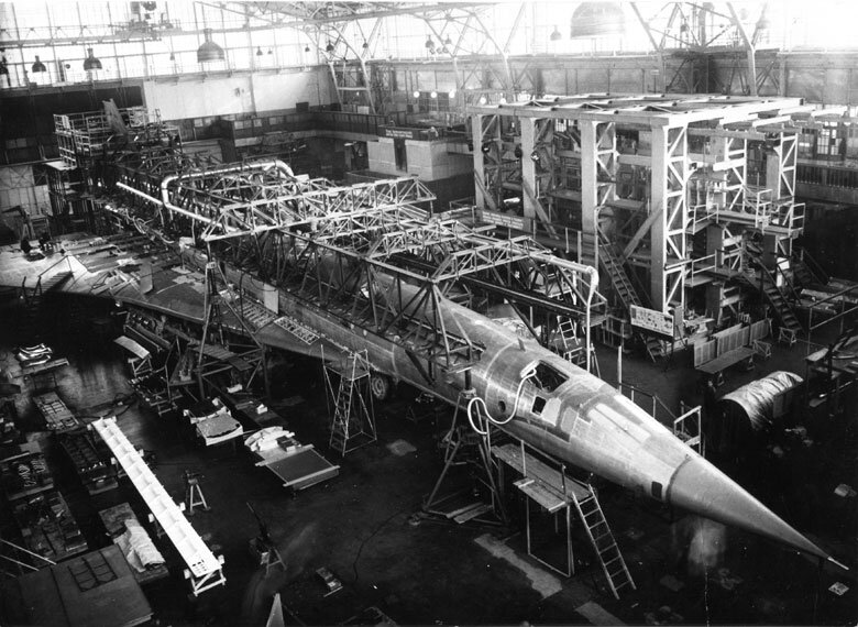 Сборка Ту-144