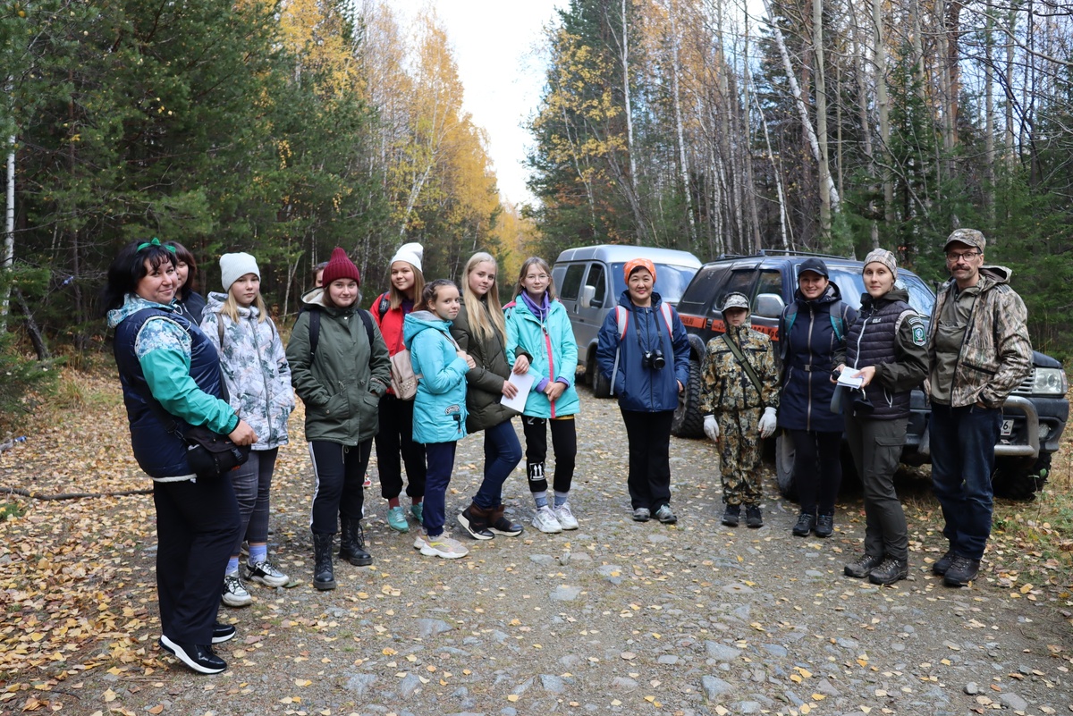 Часть счетоводов (листайте далее - фотографий много)