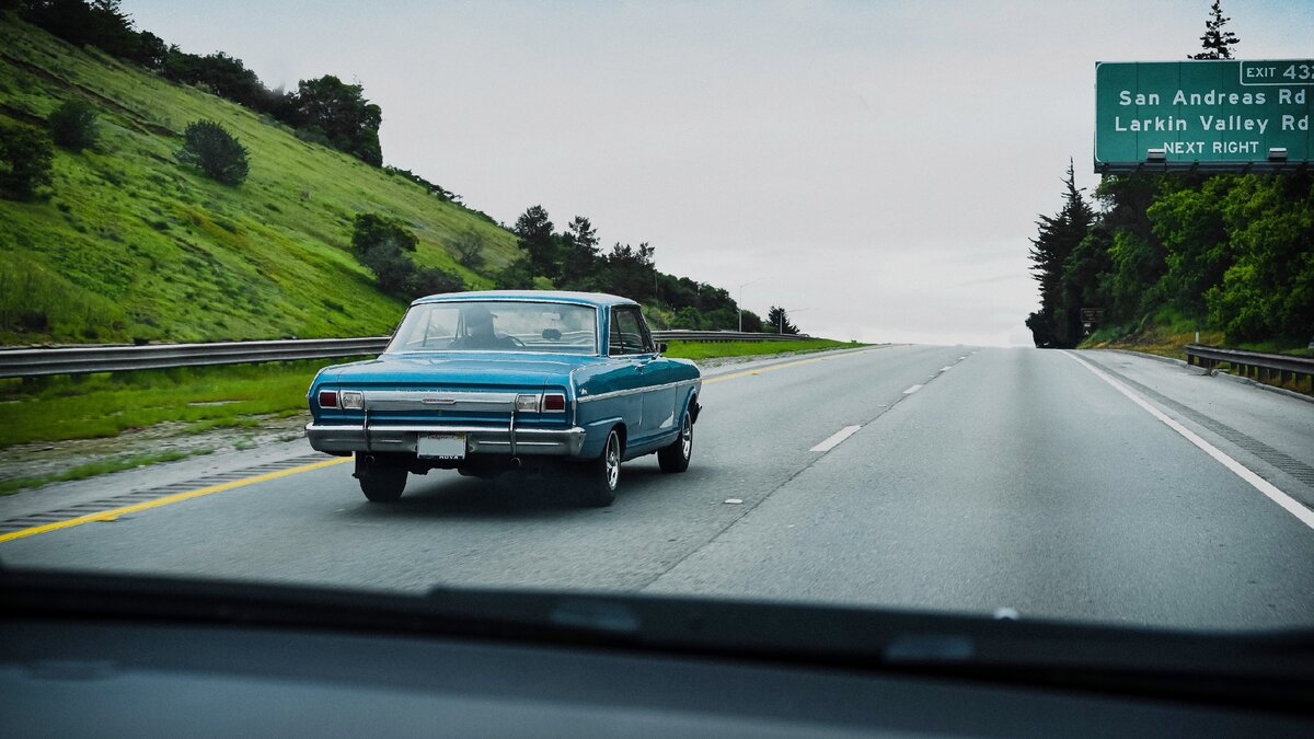 https://unsplash.com/@ralphkayden