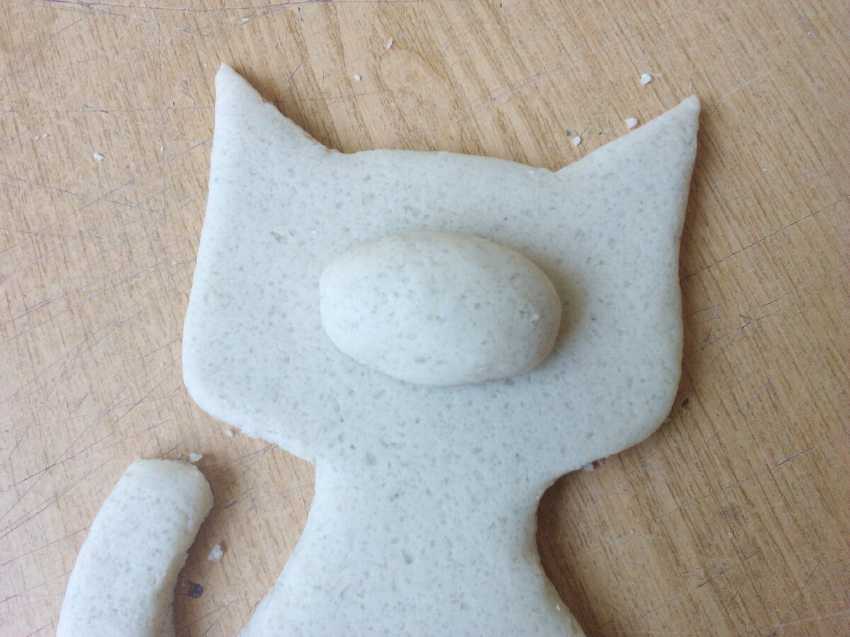 Кот из соленого теста