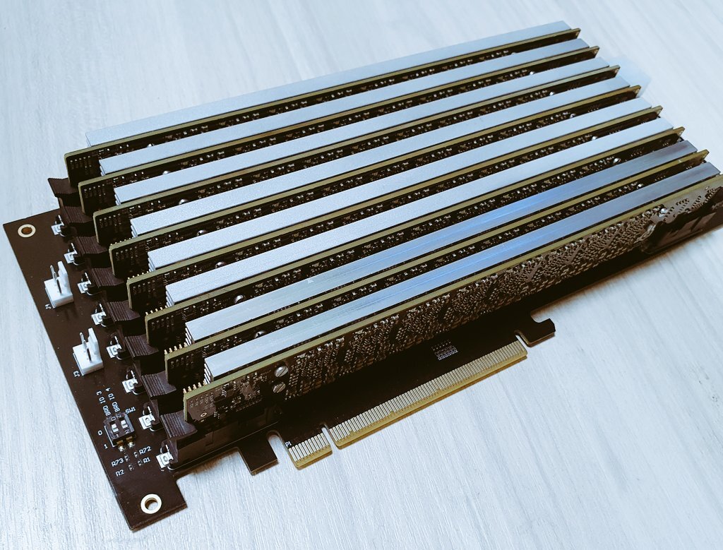 Ускоритель инференса нейронных сетей ComBox x64 Movidius PCIe Board для ЦОД