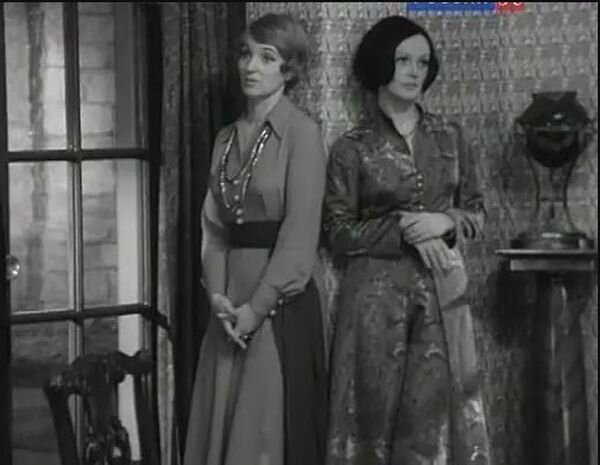 Кадр из фильма "Опасный поворот" (1972)