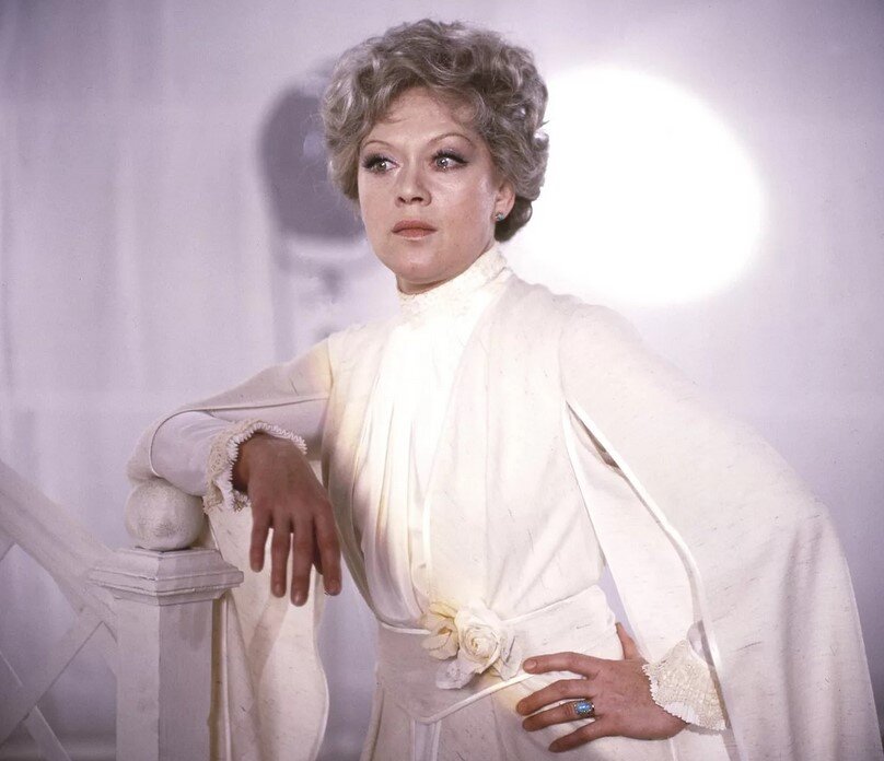 Алиса Фрейндлих в молодости