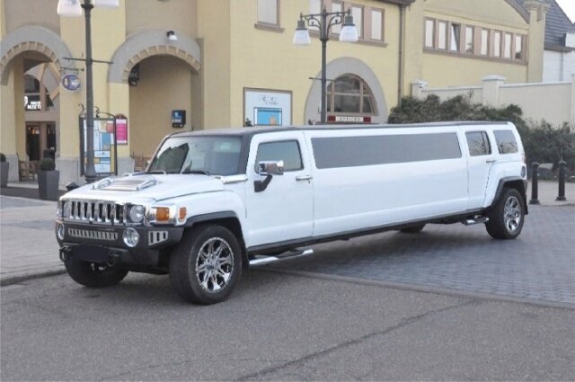 Лимузин Hummer 8 колёсный