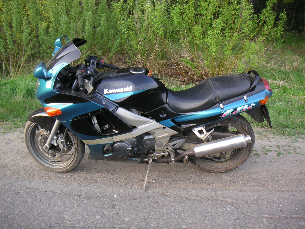 Kawasaki ZZR 400 1997