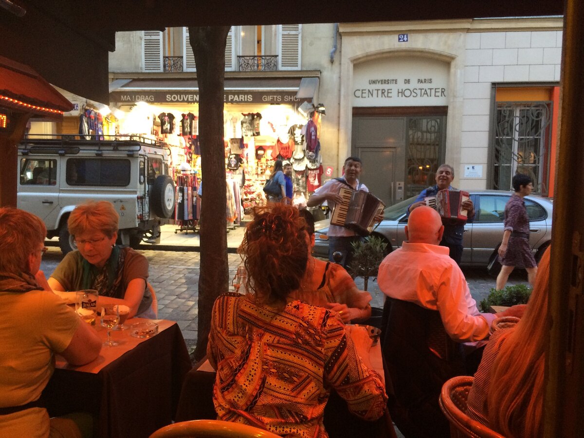 мы с эдом в кафе. фото автора