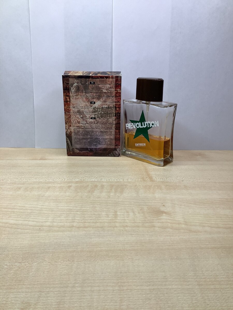 Цветная революция. Можно листать картинки.