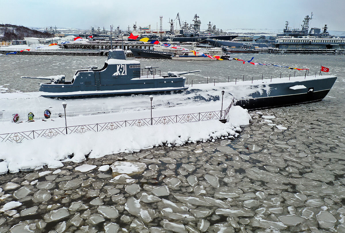  Лев Федосеев