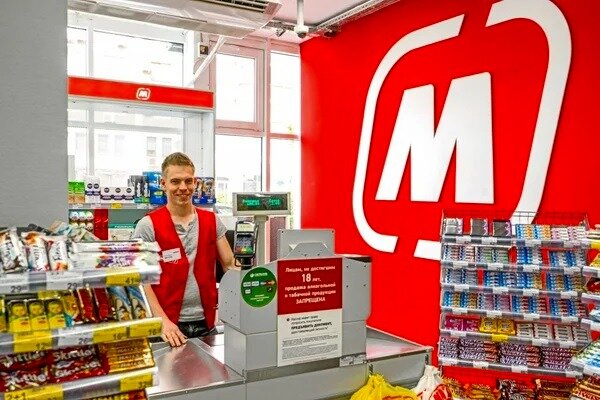 Сеть магазинов Магнит.