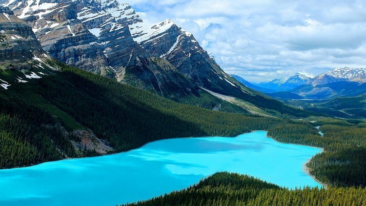 Озера Канады – яркий феномен североамериканской природы. Что касается тысячи южных, то каждое имеет сухой периметр и покрыто густым лесом...