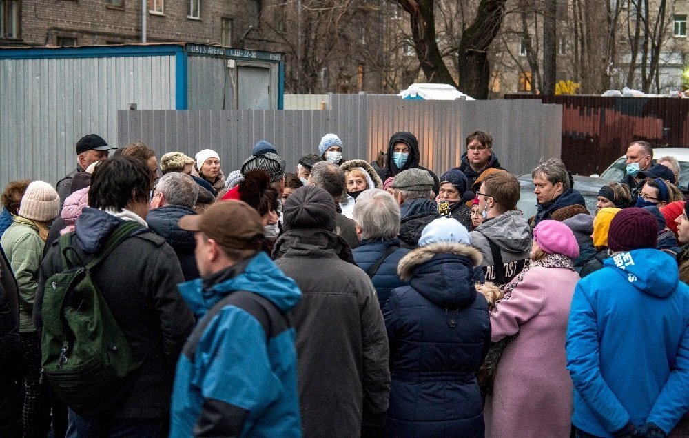 Народный сод по поводу сноса Гаванских бань. Источник: ВК-группа "Петербургский гражданин"