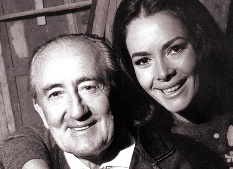 В частной жизни Райнль был женат на кинозвезде Карин Дор, снимавшейся не только в его фильмах, но и у Хичкока, и в "бондиане".