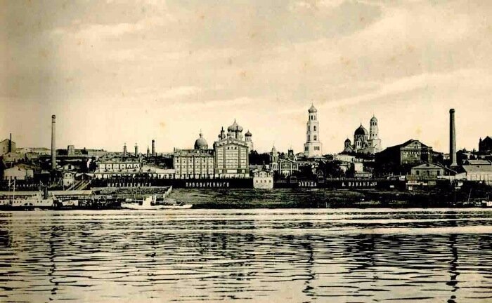 Вид на завод