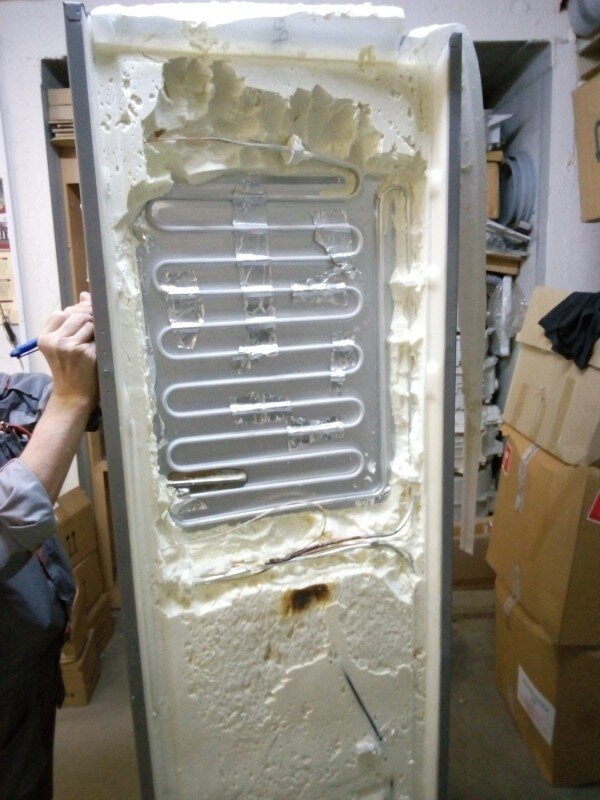 Испаритель встроенный в теплоизоляцию