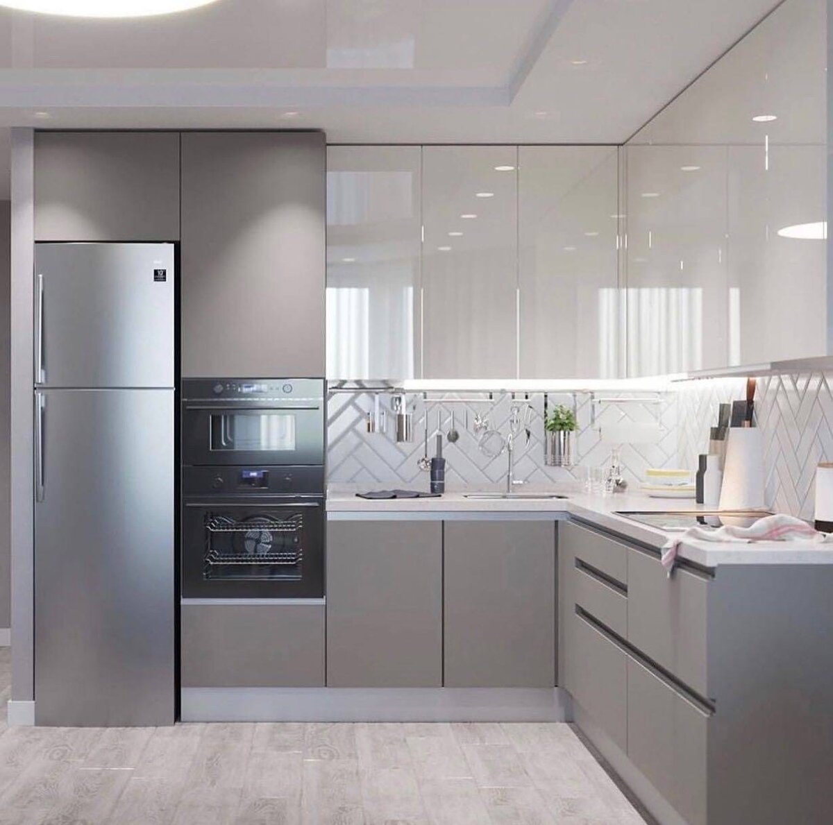 Листайте карусель