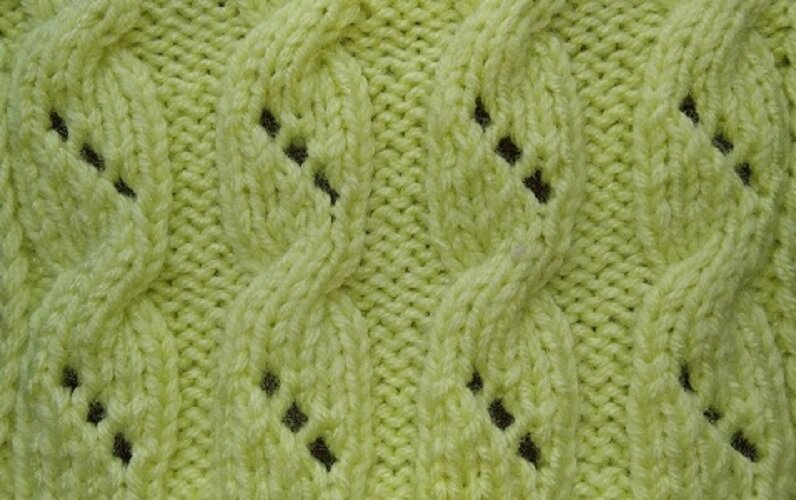 Лицевая сторона узора Косички с ажуром