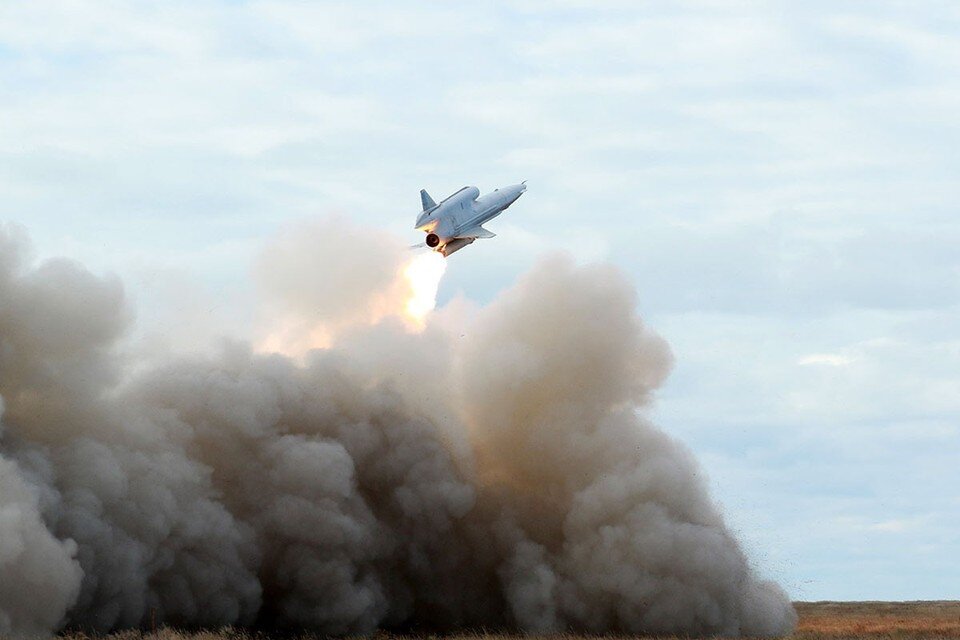     Военный эксперт Литовкин предположил, что в Энгельсе сбит украинский беспилотник "Стриж"  wikimedia.org