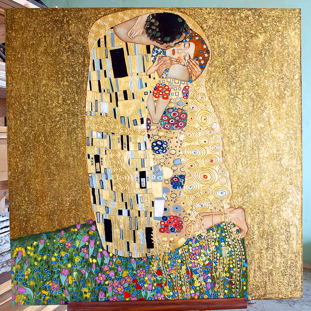 Копия картины "Поцелуй", выполненная в мастерской "Наследие" 