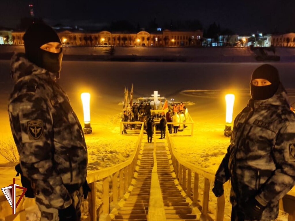 В Тверской области росгвардейцы будут следить за безопасностью крещенских купаний