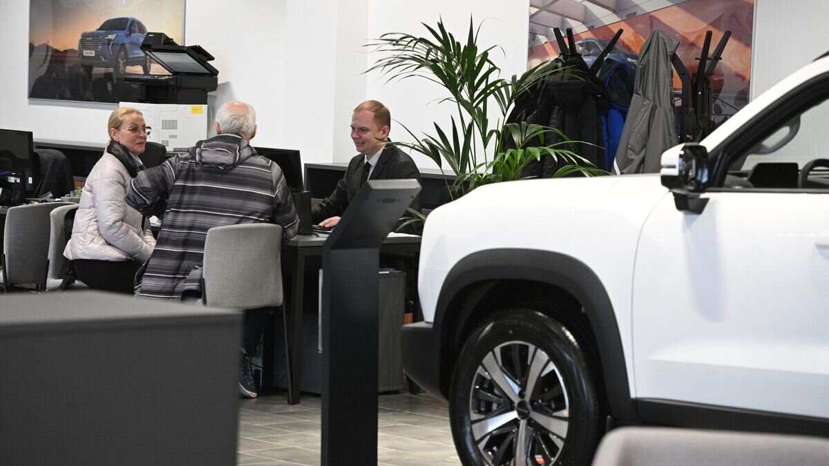    Работа официального дилерского центра HAVAL "Фаворит Моторс" в Москве© РИА Новости / Алексей Филиппов