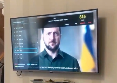    Зеленский в Крым не прорвётся. Теперь даже с помощью хакерской атаки на ТV