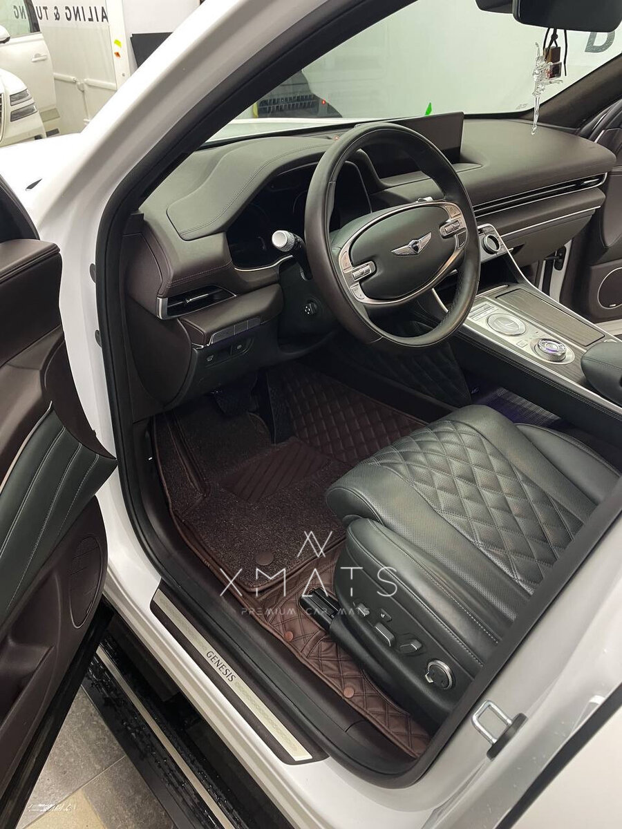 Коврики из экокожи на Genesis GV80