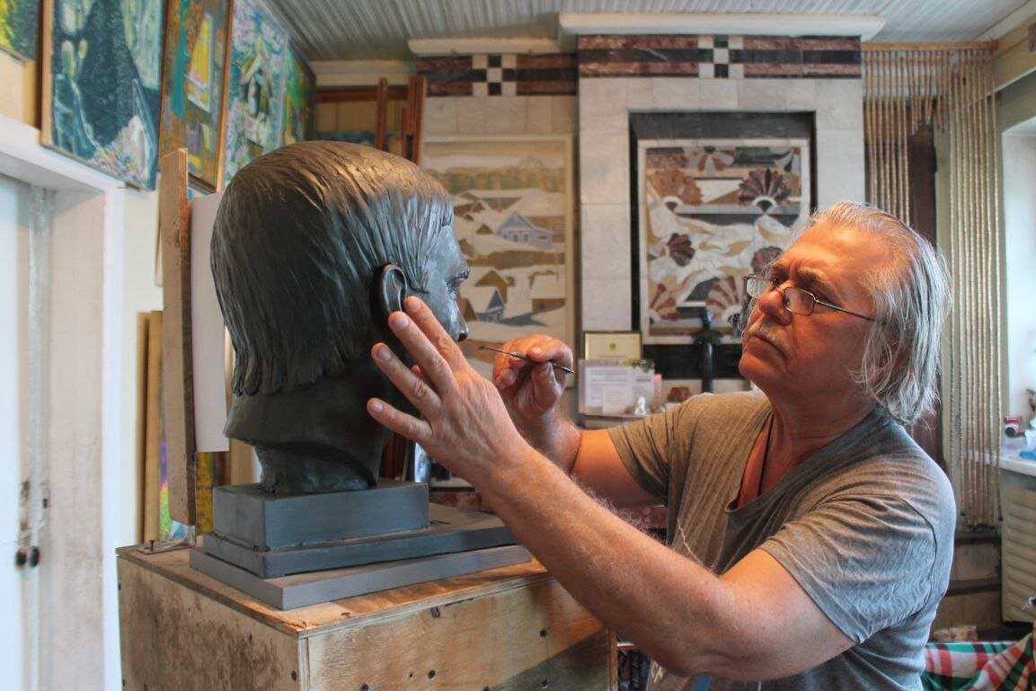    В Оренбурге 28 марта покажут макет памятника Сергею Кузнецову и Юрию Шатунову