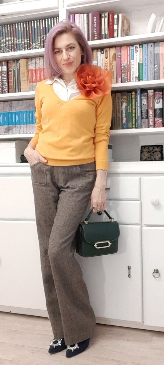 Цветок из органзы.