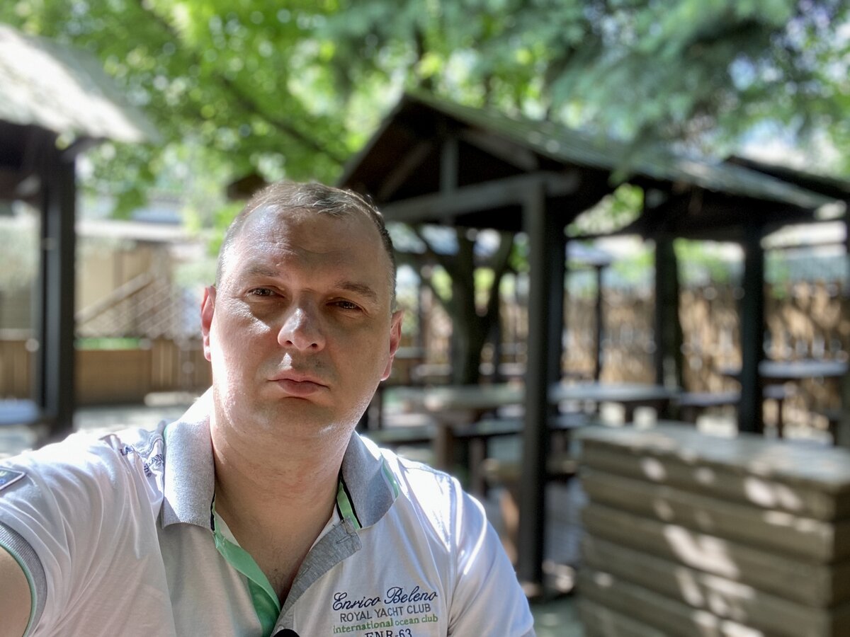 Я и мое довольное лицо, конечно это было на выходных, в будние дни я не так доволен)