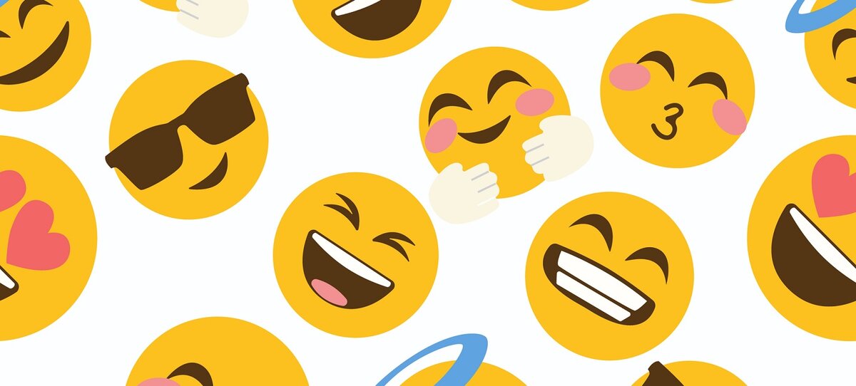 Эмодзи плотно вошли в нашу жизнь. Кто-то только ими сейчас и общается.